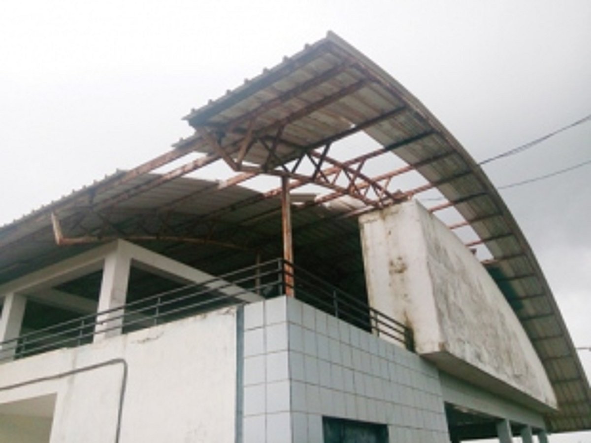 Canacona bus stand in  sorry state of affairs