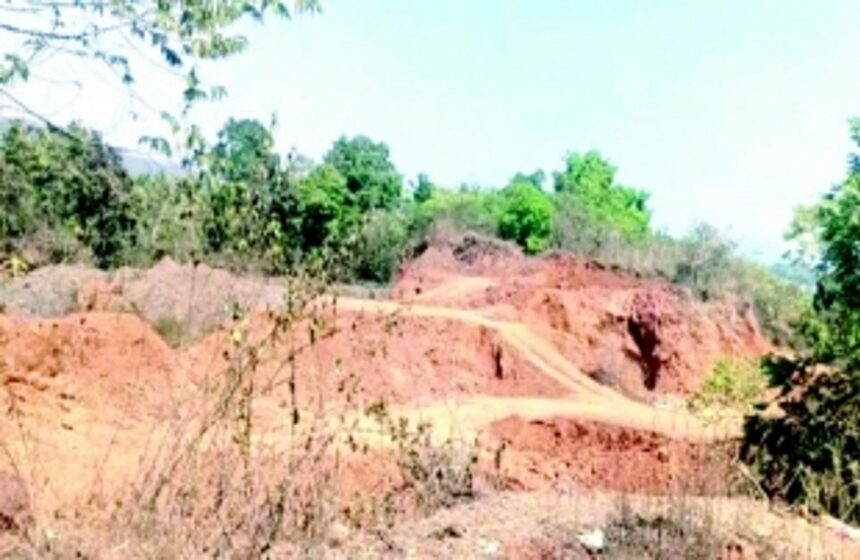 Canacona locals demand halt to illegal hill cutting and chemical waste dumping in Maithal area 1 Canacona locals demand halt to illegal hill cutting and chemical waste dumping in Maithal area