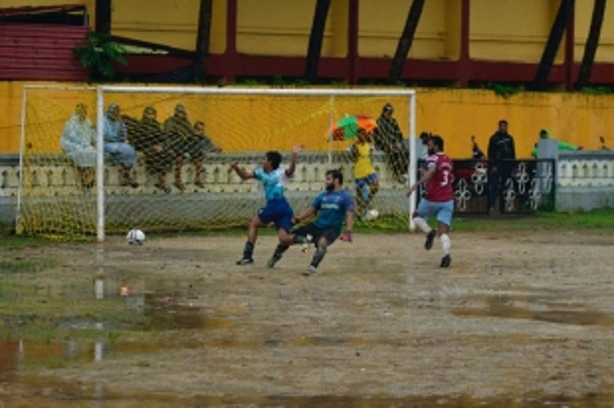 Candolim SC edge past CAC Cansaulim