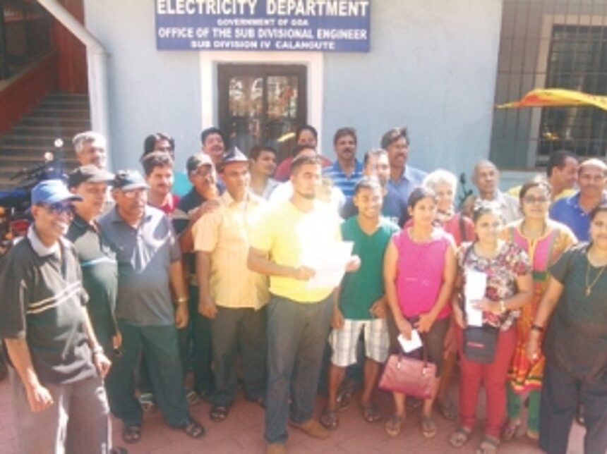 Candolim residents protest delayed electricity bills 1 Candolim residents protest delayed electricity bills
