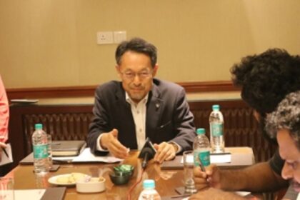 Canon aims to maintain leadership position