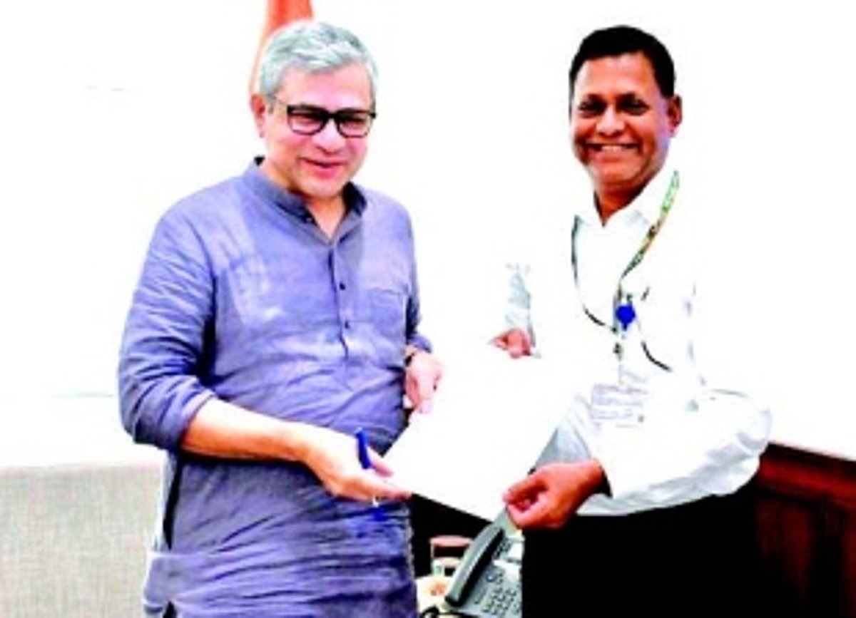 Capt Viriato requests special trains for Vailankanni pilgrims