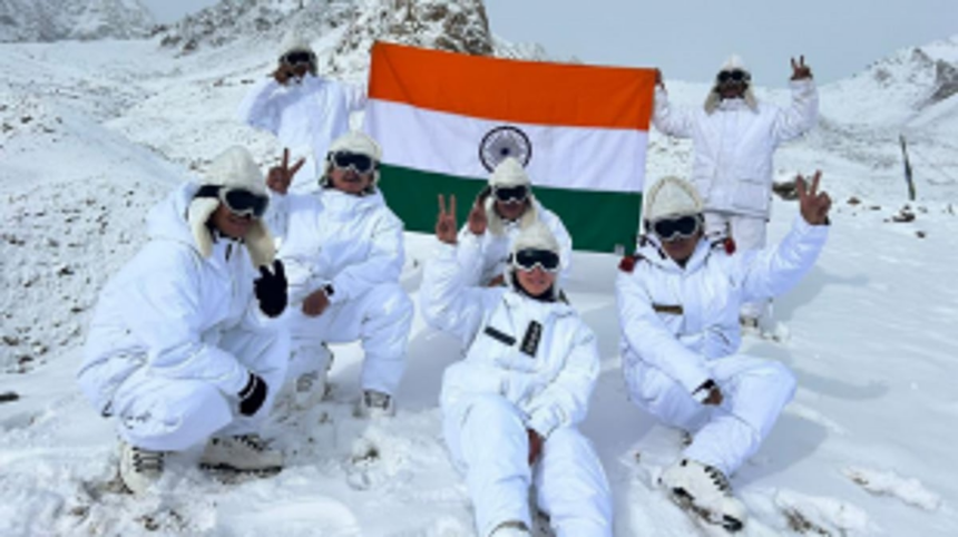 Captain Geetika Koul Makes History as First Woman Medical Officer Deployed at Siachen