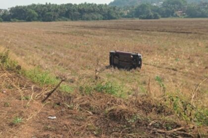 Car Veers off Arlem Bypass Road in Self-Accident; Driver Hospitalized