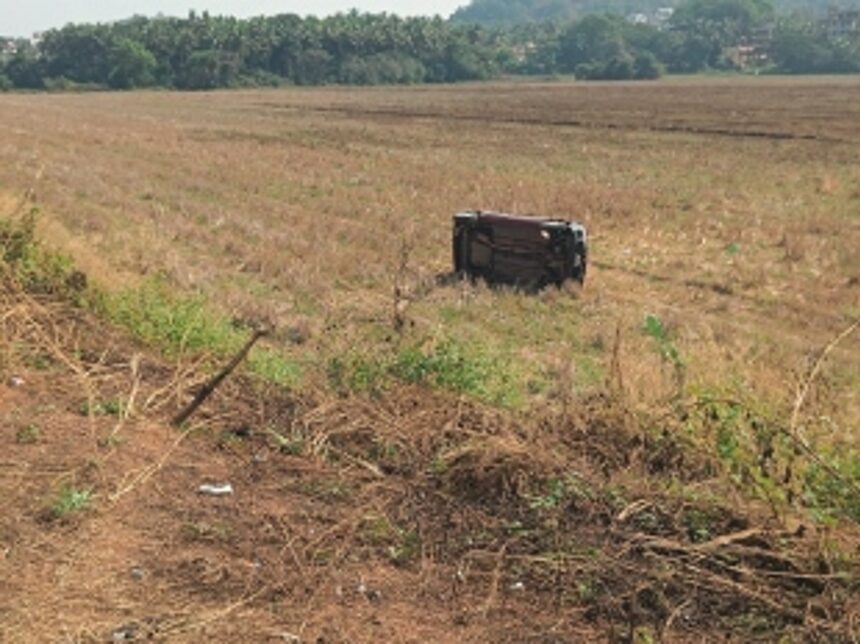 Car Veers off Arlem Bypass Road in Self-Accident; Driver Hospitalized