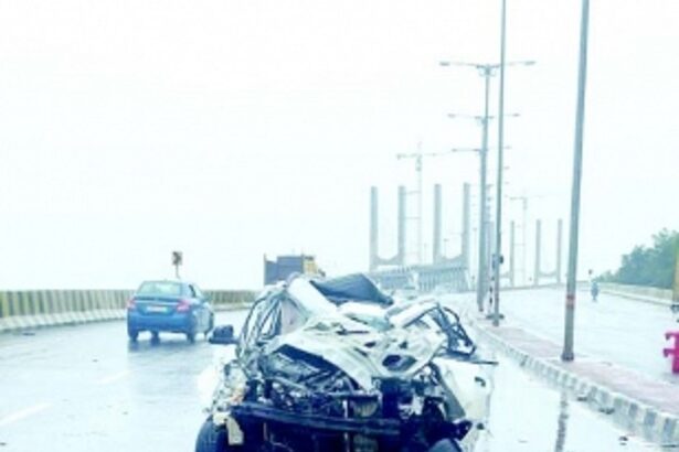 Car collides with tempo on new Zuari Bridge,  no injuries reported