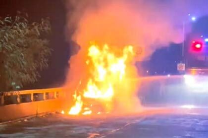 Car goes up in flames on Mandovi bridge