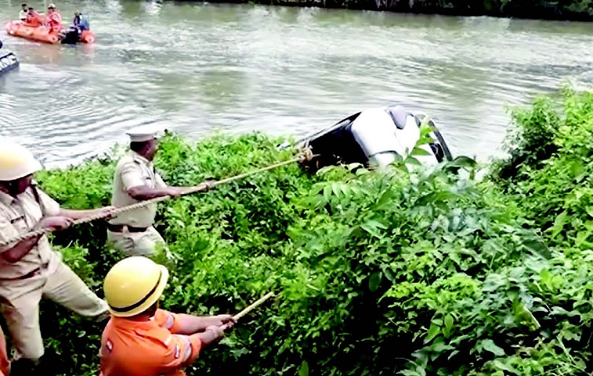 Car plunges into river at
St Estevam after ‘terrifying chase’, Gujarat youth feared drowned
