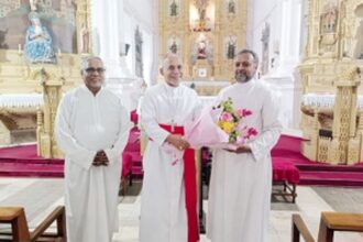 Cardinal Ferrão congratulates new Goan Bishop of Baroda