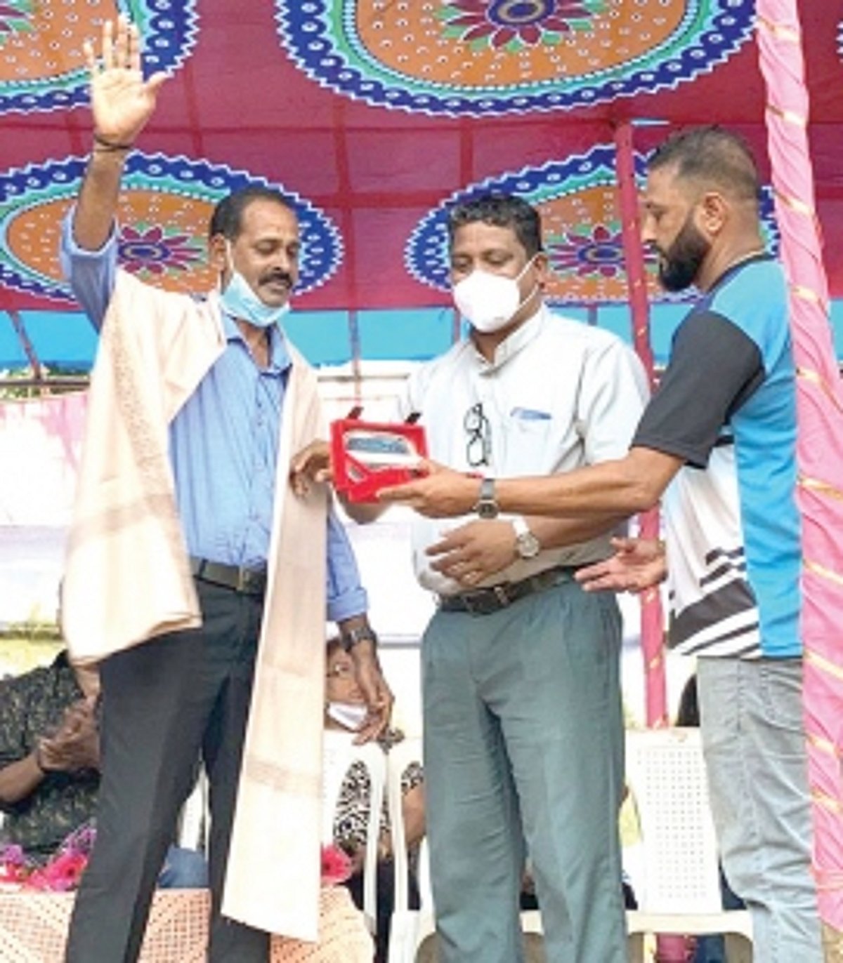 Cardozo Brothers win volleyball tourney