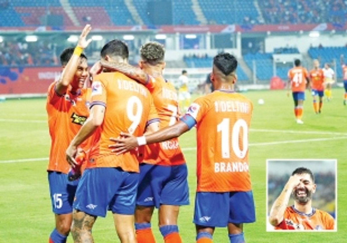 Carlos gives Gaurs a good start