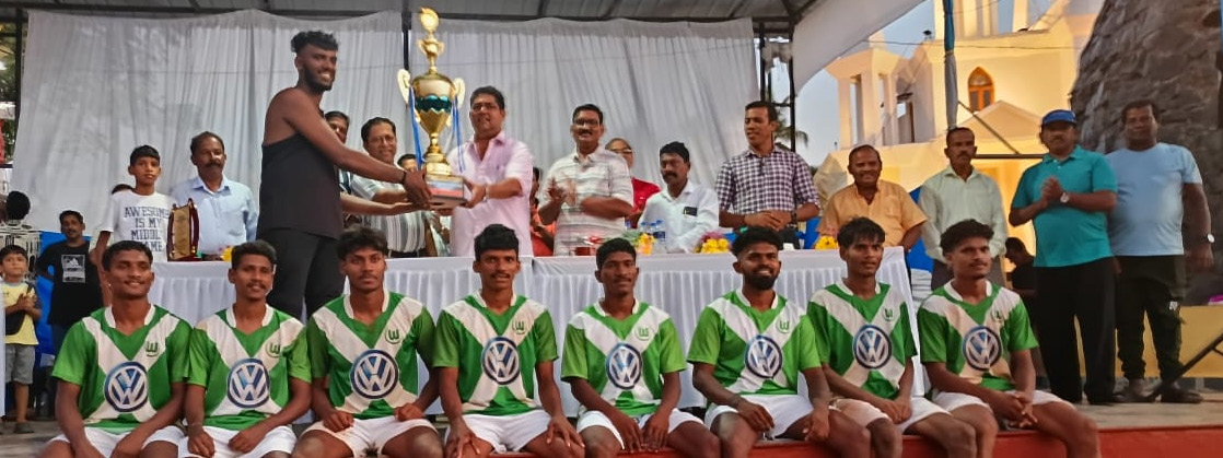 Carmel Boys take home
18th Rebello Pandal Trophy