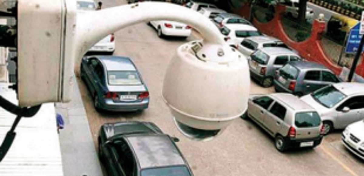 Carmona VP installs CCTV cameras on road