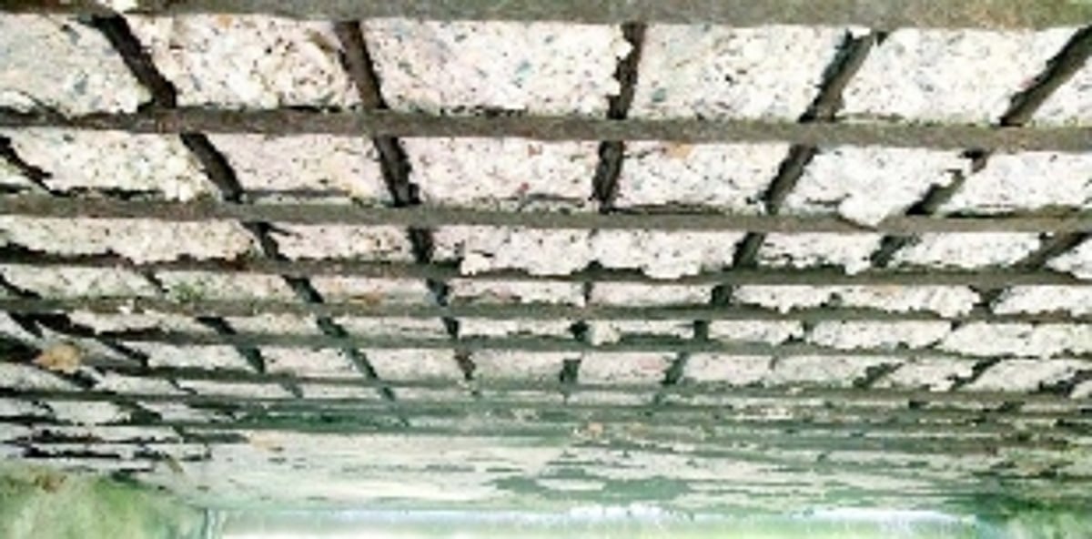 Casarvarnem main road culvert may collapse; needs urgent repairs