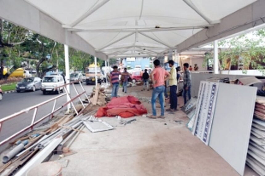 Casino encroachments from pavement cleared