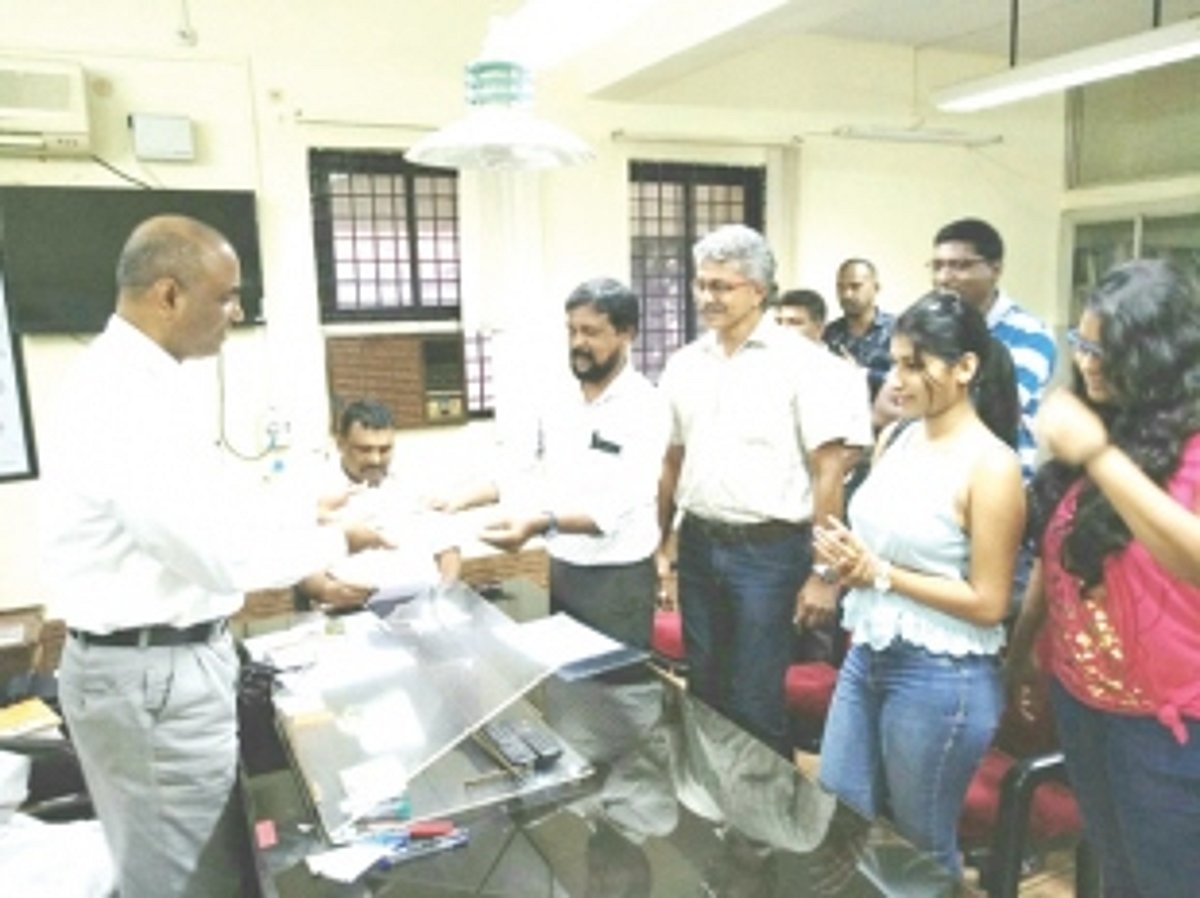 Catholic Front faults police for stone pelting during Easter vigil