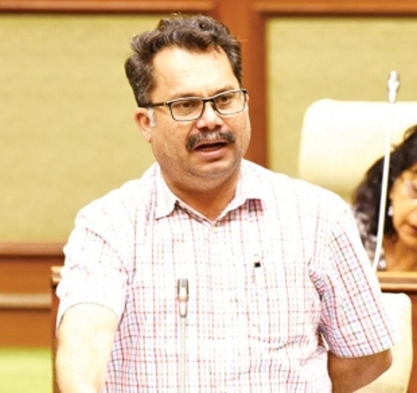 Caught using plastic bags?  Be ready to pay hefty fine