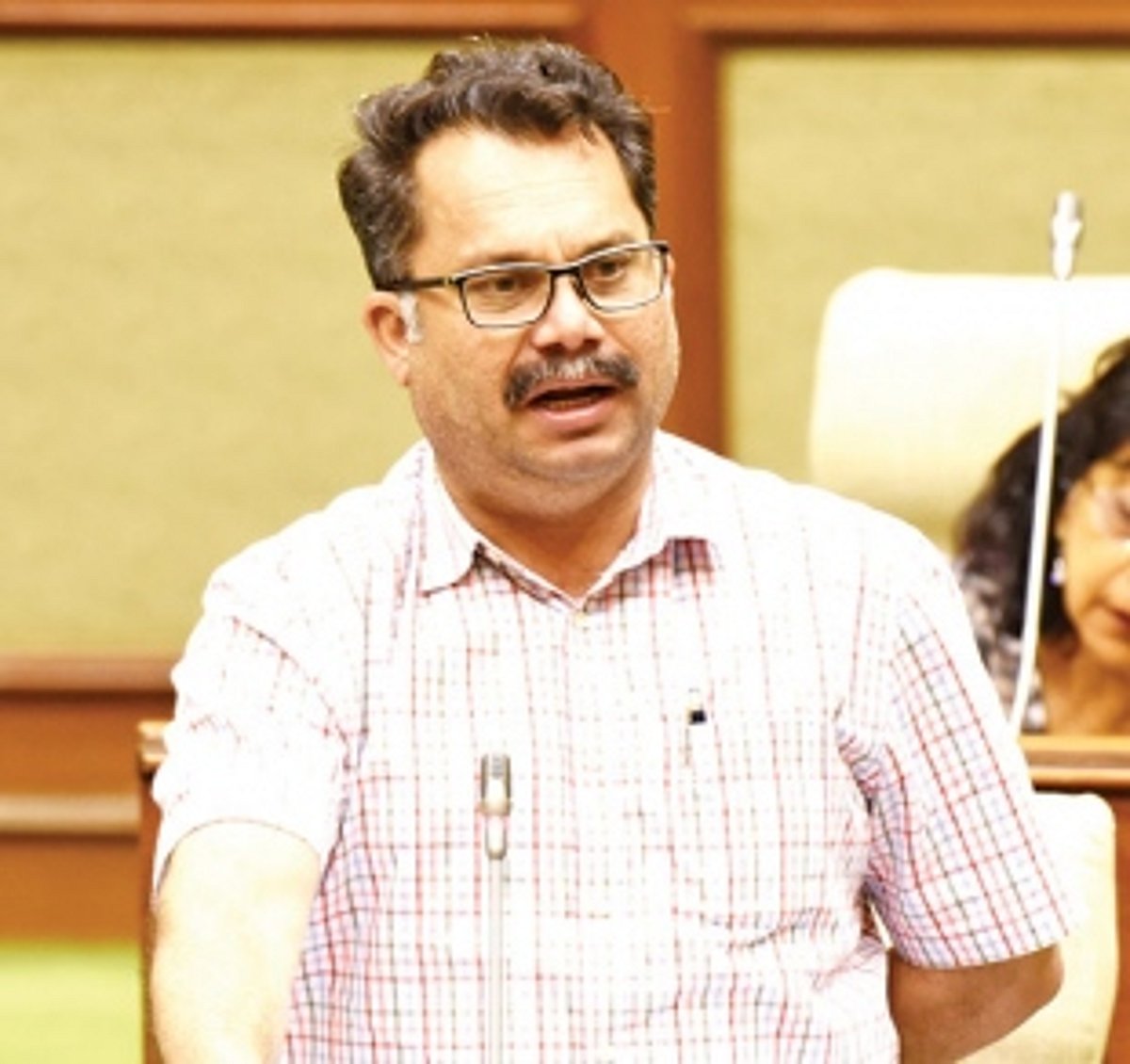 Caught using plastic bags?  Be ready to pay hefty fine