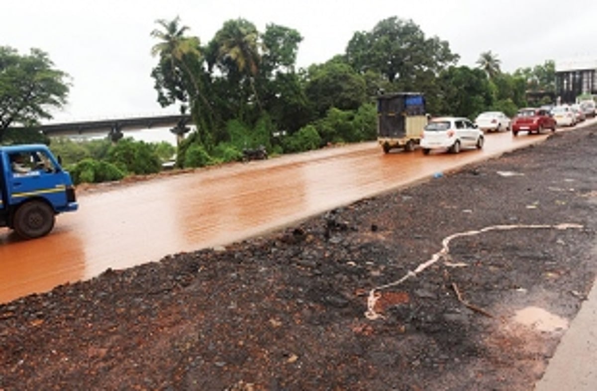 Cause of Cortalim traffic jam