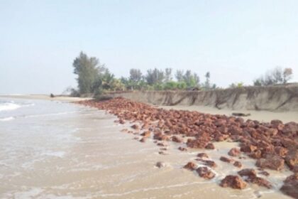Cavelossim VP seeks corrective steps on Mobor beach sand erosion