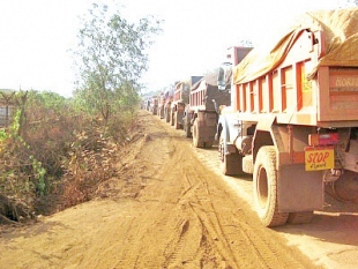 Cavrem locals complain of  uncontrolled ore transportation