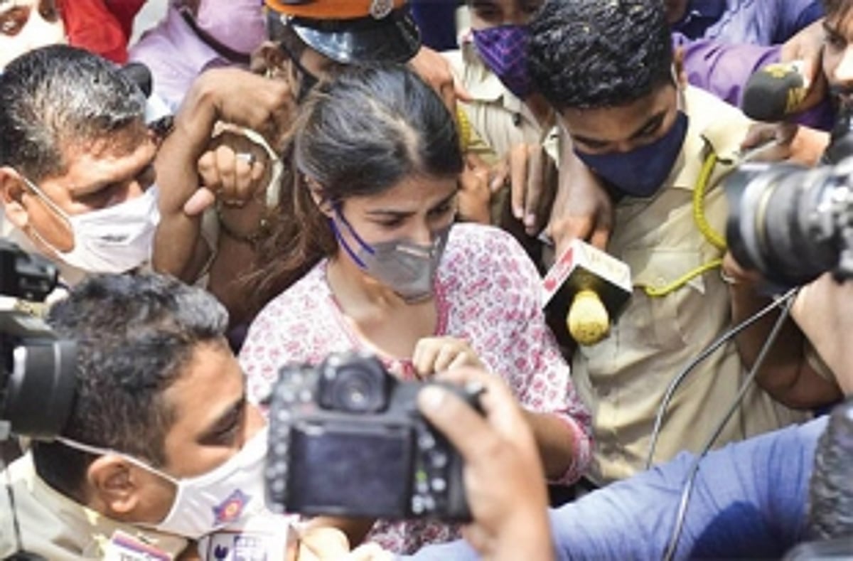 Celebrity hounding: Does a line have to be drawn somewhere?