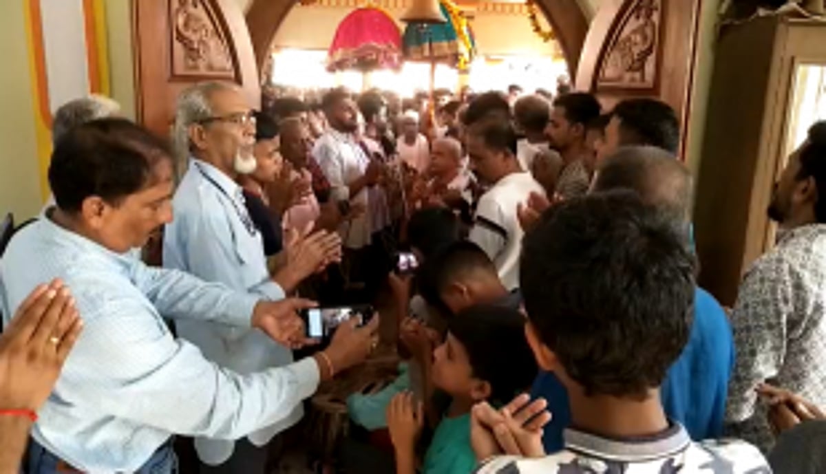 Centuries-Old Taranga Tradition: Shri Dev Bhootnath and Shri Rawalnath Tarangas Embark on Sacred Journey to Uguem