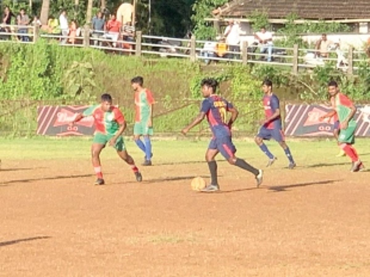 Chandor outplay 7-man  Goa Velha SC, in quarters