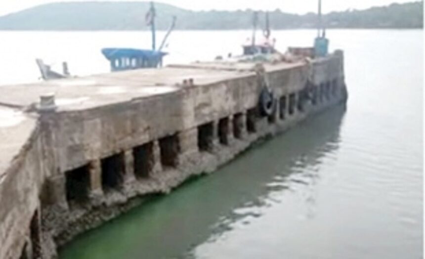 Change Chopdem floating jetty plan, villagers urge minister 1 Change Chopdem floating jetty plan, villagers urge minister