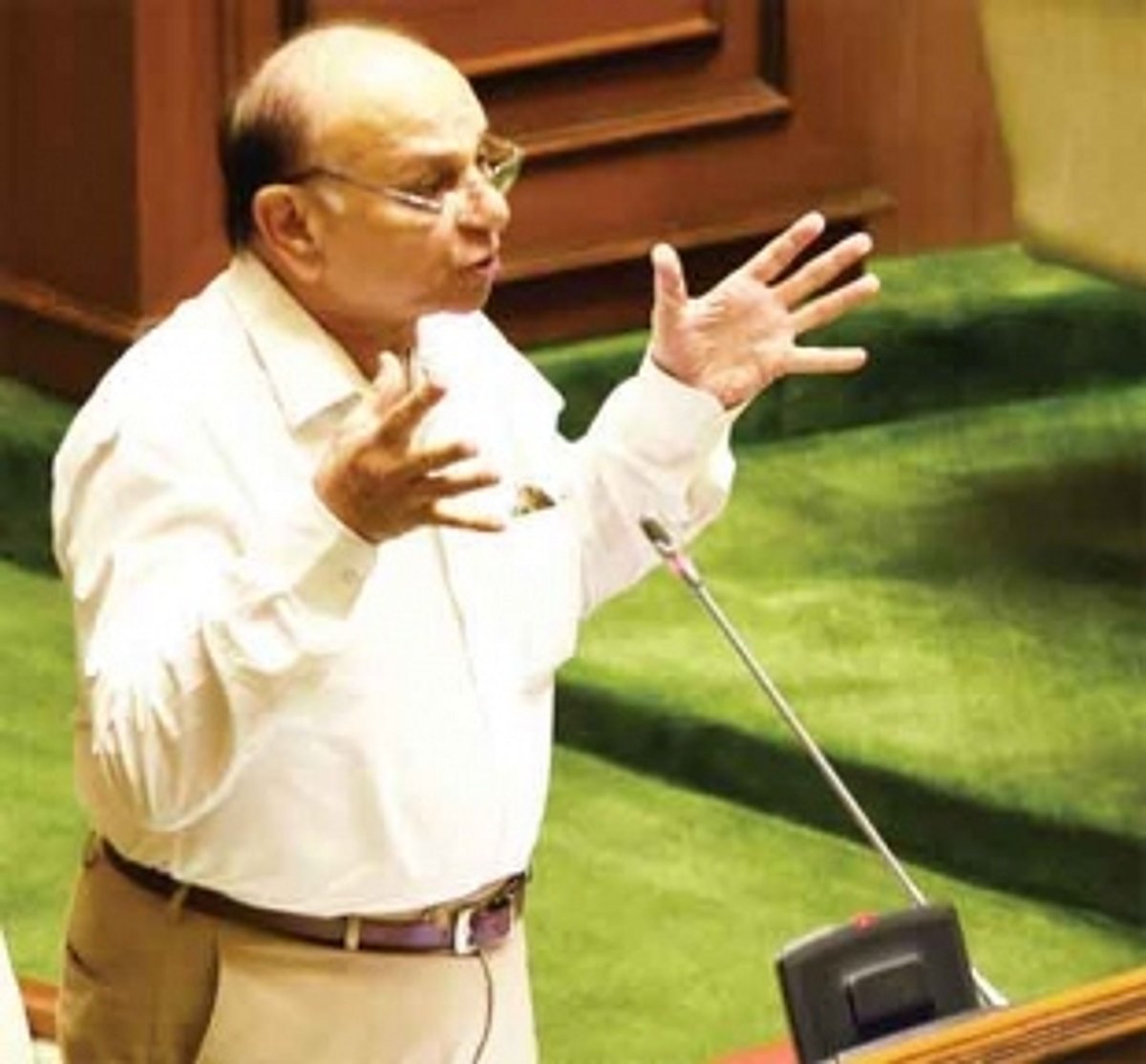 Change your portfolio, Rane tells Parulekar