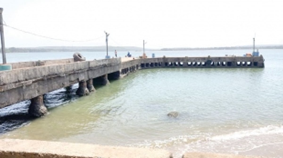 Chapora fishermen demand for breakwater as a permanent solution