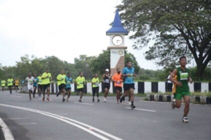 Charity run to support cancer - affected women