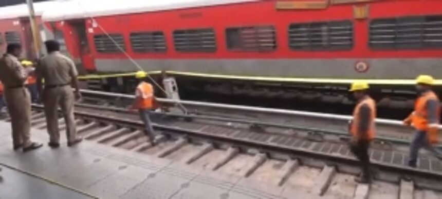 Charminar Express Derailment Leaves Six Passengers Injured at Nampally Railway Station