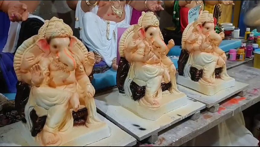 Chaturthi preparations begin in full swing with just two days to go 1 Chaturthi preparations begin in full swing with just two days to go