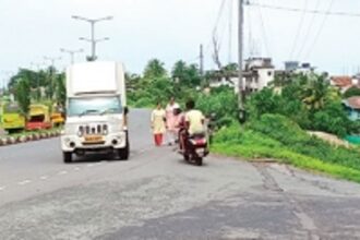 Chicalim internal road a virtual deathtrap!
