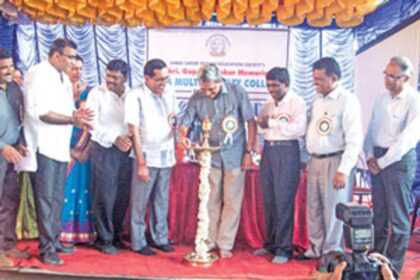 Chief Minister Manohar Parrikar inaugurates College at Dayanand Nagar in Dharbandora.