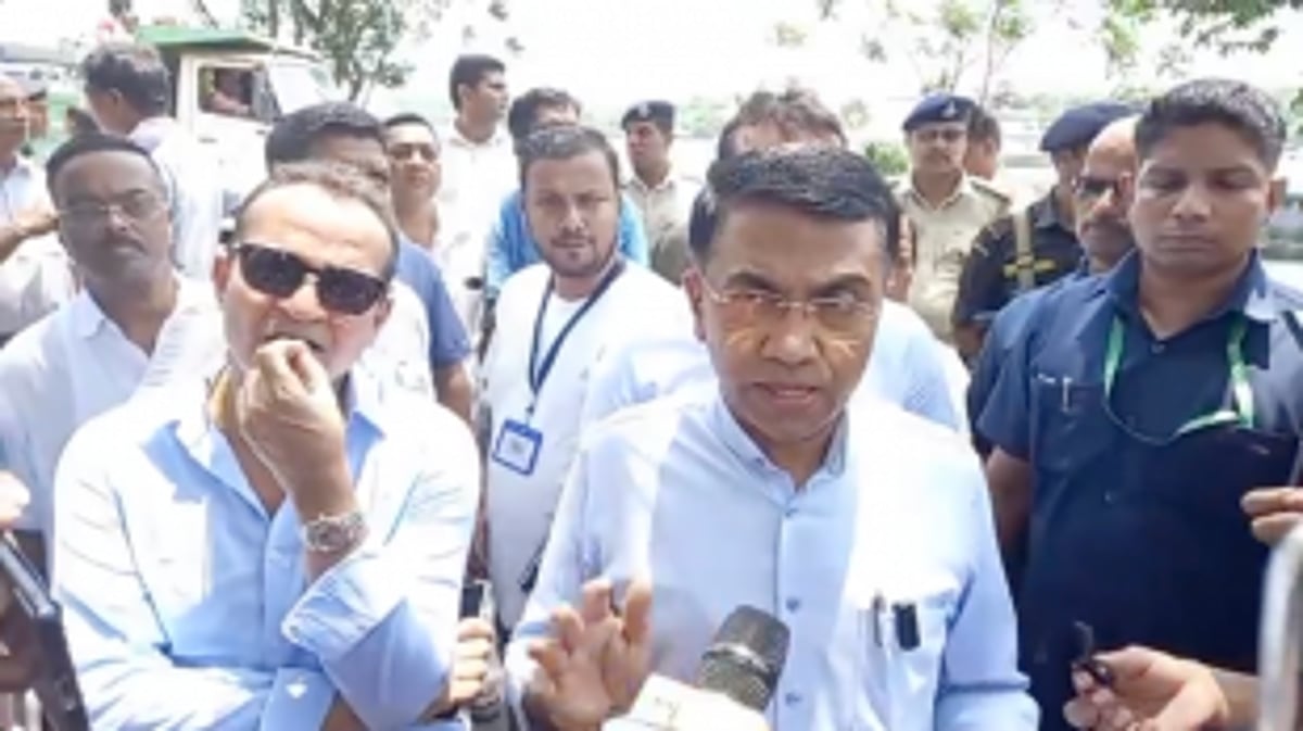 Chief Minister Sawant Inspects Smart City Works; Addresses Delay  in Work