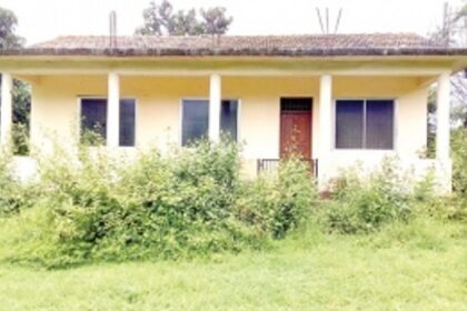 Children suffer as Anganwadi building lies unused at Morlem