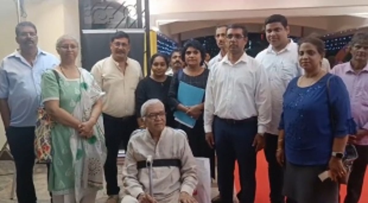 Chinchinim and Dandevado Locals Present Memorandum to CM Pramod Sawant Urging New Bypass