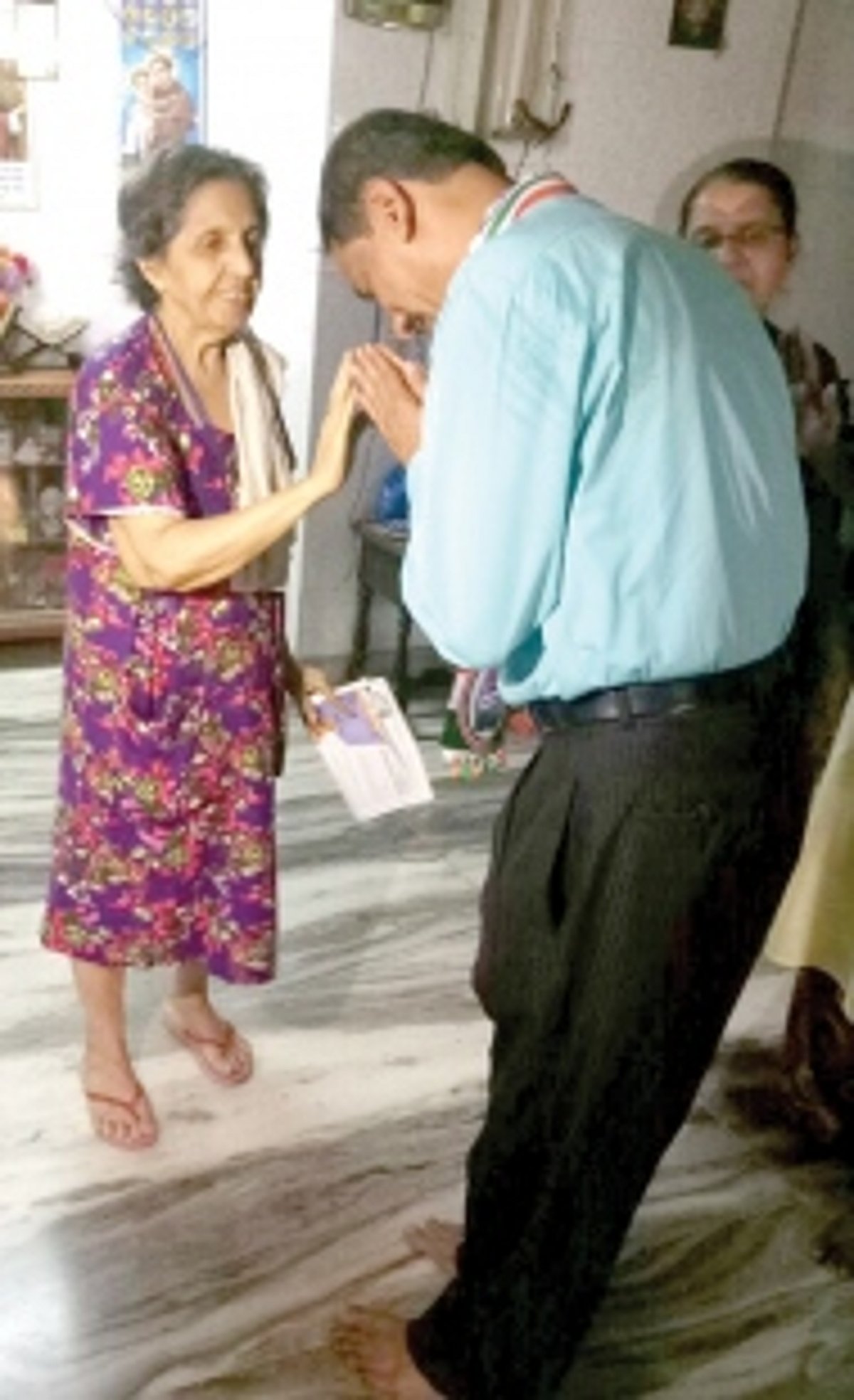 Chodankar takes on CM  in campaign heat