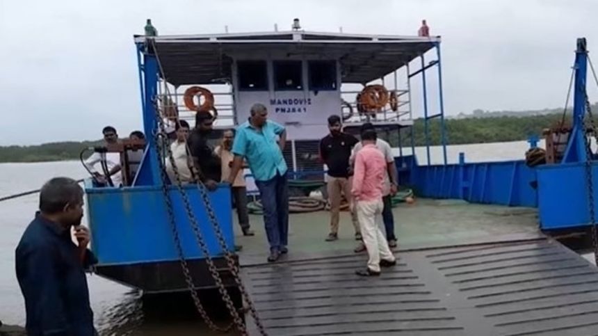 Chorao ferry sank due to water accumulation, not structural fault: RND chief 1 Chorao ferry sank due to water accumulation, not structural fault: RND chief