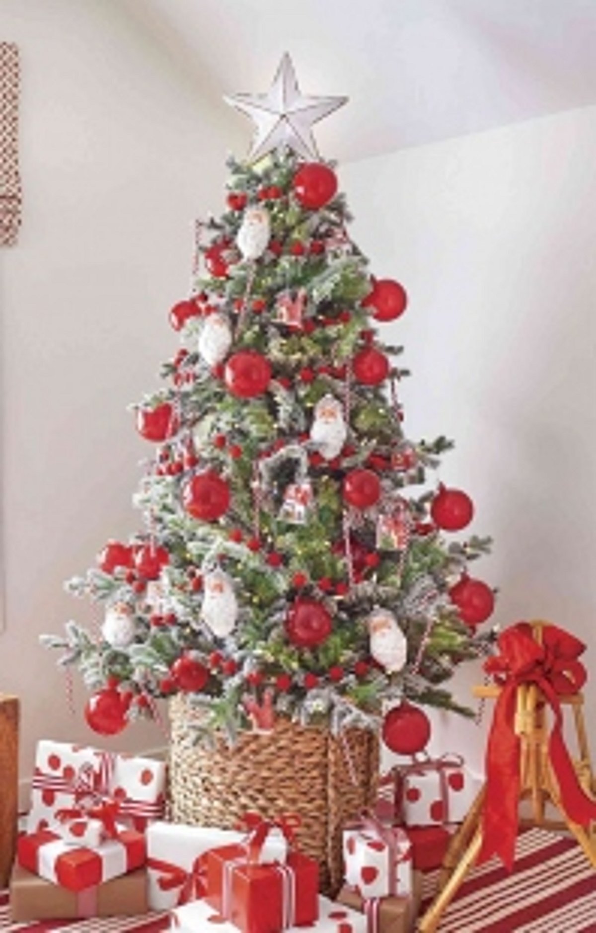 Christmas Lunch In Goa:  A Feast Of Family And Food