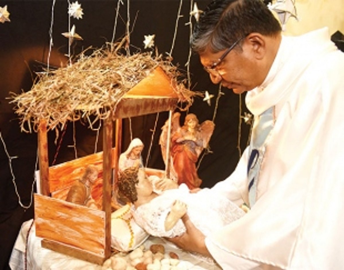 Christmas has power to overcome all shades of darkness: Archbishop
