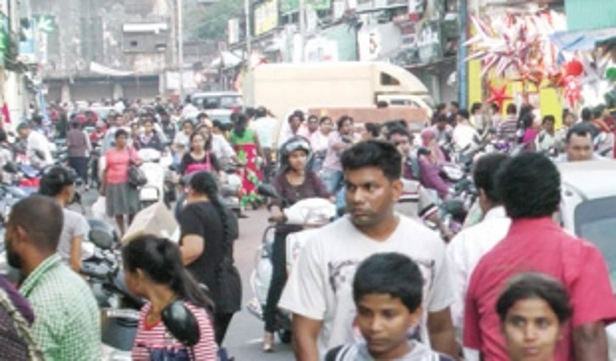 Christmas shopping chokes Margao