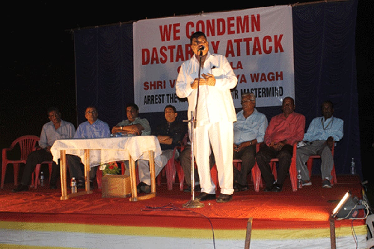 Churchill Alemao speaks at a meeting organized to condemn attack on St Andre MLA Vishnu Surya Wagh, at Goa Velha, on Sunday.