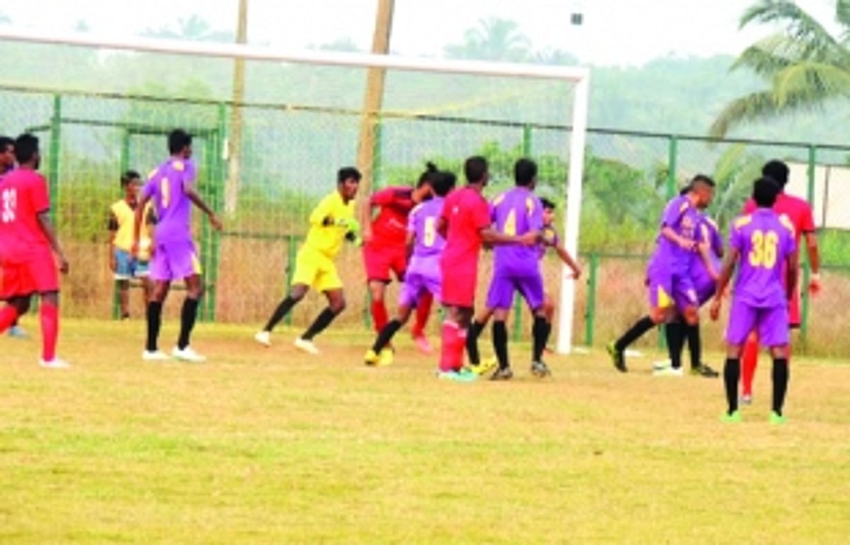 Churchill Bros leave it late against CSM