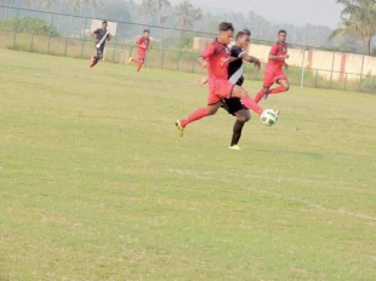 Churchill Brothers SC fight it out