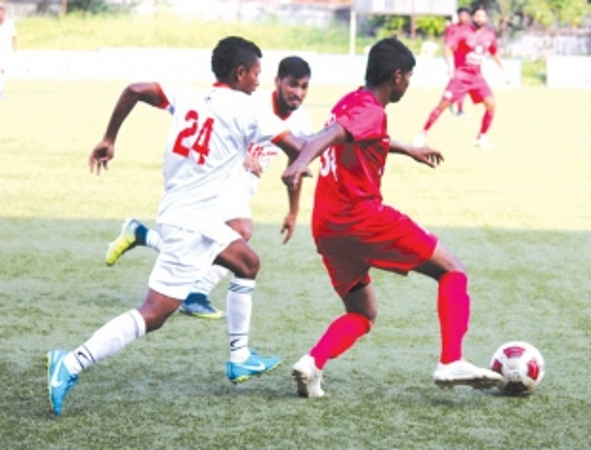 Churchill Brothers hold Panjim Footballers