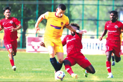 Churchill Brothers regain top
spot with a hard-fought win