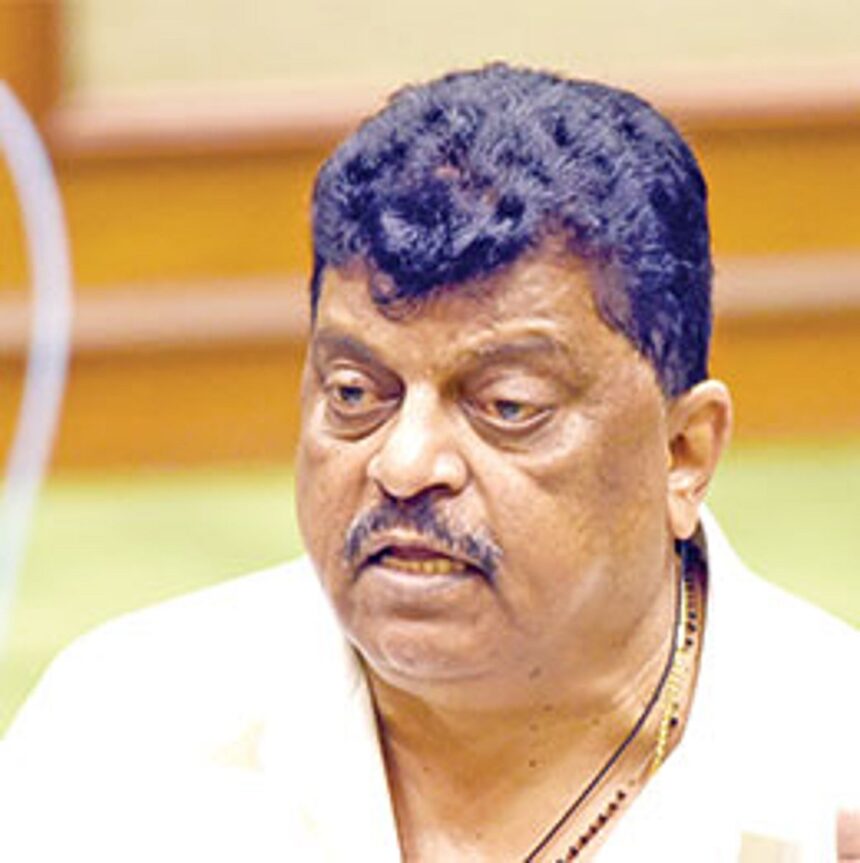 Churchill criticises Vijai, Khaunte, others for politicising seafarer issue
